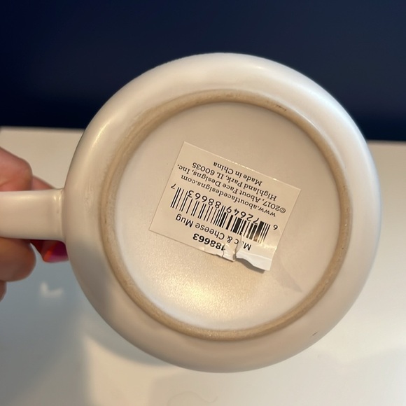 Mac and Cheese Mug - Picture 4 of 4